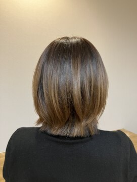 リポゾ(Riposo.) くびれレイヤーボブ