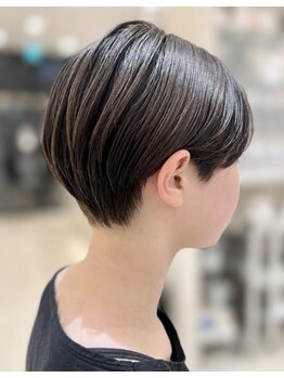ヴィサージュディオ(VISAGE dio)の写真/流行のショートから定番のショートもおまかせ★丁寧にカットしていくので再現性も高く伸びても扱いやすい◎