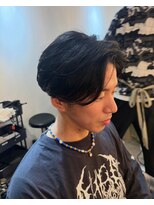 ビハインドザカーテン(BEHIND THE CURTAIN)&nbsp;【セットが簡単】癖毛を活かしたセンターパート