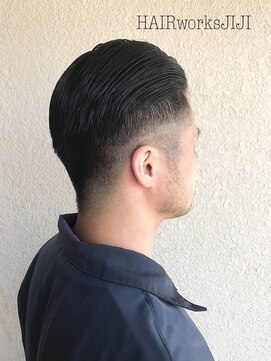ヘアーワークス ジジ(HAIR works JIJI) 黒髪の大人フェードスタイル！！