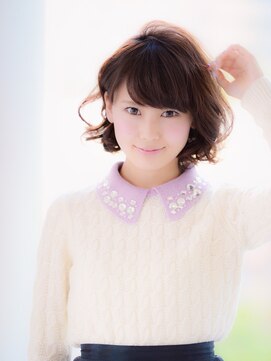 デイジー インデックスヘア 大島店(DAISY index hair) ミディアムボブ 耳かけ 毛先パーマ イメチェン フォギーベージュ