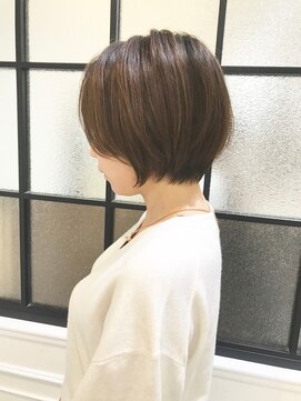 アテナ 六本松店(ATENA) 大人可愛いボブ風ショート
