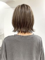 グラフ 銀座(GRAFF)&nbsp;20代30代ベージュハイライト/外ハネボブ/ミニボブ/ボブ