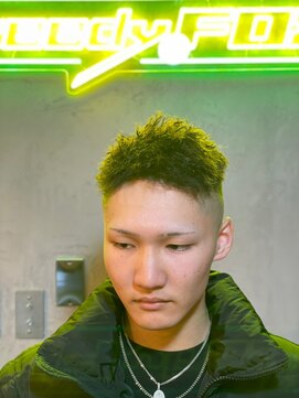 グリーディーフォックス 代々木(Greedy FOX) 韓国マッシュ/センタ-パ-ト/ツイストスパイラル/スキンフェード