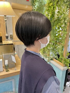 ロンドフルール 大宮東口(Lond fleur) Lond fleur小泉 耳掛けショート×アースカラー