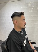 本格スキンフェードバーバースタイル