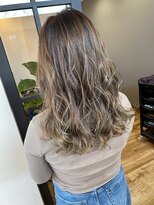 イチ ヘア(#1 hair)&nbsp;ロングレイヤー