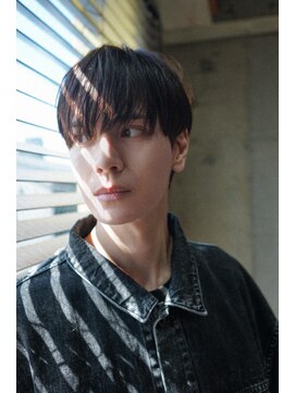 キュー(Cue_) 骨格補正カット＋ダウンパーマ