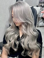 ロウル 渋谷(LOWRL)&nbsp;シルバーロング/ブリーチ