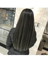 マルフェ 天王寺(marfe)&nbsp;ダークグレージュハイライトカラー