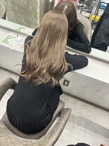 キング 枚方店(K!ng)&nbsp;縮毛矯正髪質改善ハイライトレイヤーカット枚方美容室エクステ