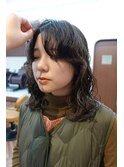 ニュアンスパーマ　ウェーブパーマ　大きめカール