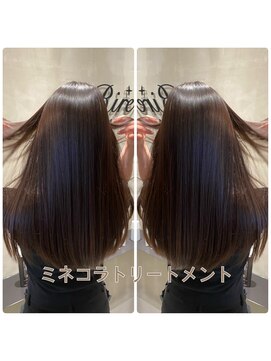 リル 7F 銀座(Rire) 【ミネコラ 】【髪質改善】艶ロング