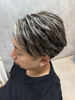 デフカッヅ 北千住(DEF CUTZ) ハイライト×リバースショート