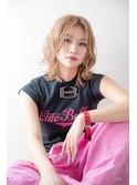 艶髪ハイトーン♪韓国風レイヤー×ウェーブ巻き