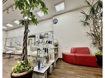 R Hair＆Make 大東店