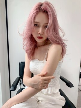 ユーフォリア 新宿通り(Euphoria) レイヤーロング美髪くびれワンカールモーヴピンク