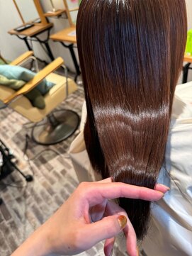 ニノット 武蔵小杉(○nino.) オリーブグレー/小顔に見せるヘア/ココアベージュ/縮毛矯正