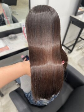 ツヤサラ縮毛矯正