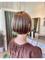 トイズファクトリー(Toys Factory)&nbsp;ベージュ×ショート似合わせカット