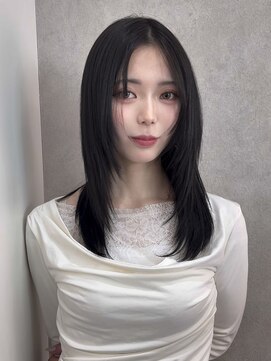 ジーナ 福岡天神(Zina) ハッシュカット/韓国/レイヤー/くびれ/Zina福岡天神