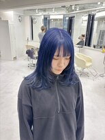 ギア(GEAR.)&nbsp;レイヤーカット×ネイビーブルー