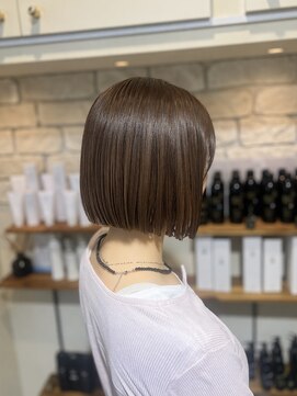 タヒエ 松屋町(tahie) ヘーゼルベージュ×ボブ