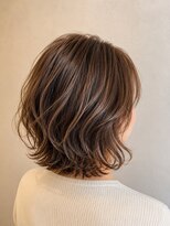 モック(moc) 女性らしいフェミニンミディスタイル