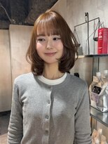 ラベル 渋谷(LAVEL) くびれミディひし形レイヤーボブシースルーミルクティーベージュ