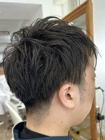 ヘッズ 本八幡店(HEADS)&nbsp;MEN'S HAIR  センターパート　ツイストスパイラル　コンマヘア