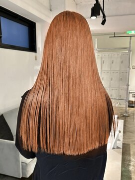 ニュート(Neut ) オレンジベージュ/ブリーチカラー/ハイトーン/髪質改善