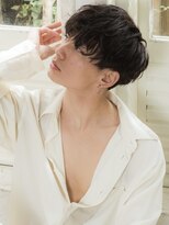 ユーフォリア 渋谷グランデ(Euphoria SHIBUYA GRANDE)&nbsp;刈り上げマッシュ　メンズツーブロック　ニュアンスパーマ　MOMO