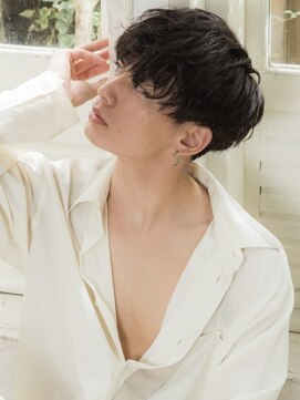 ユーフォリア 渋谷グランデ(Euphoria SHIBUYA GRANDE) 刈り上げマッシュ　メンズツーブロック　ニュアンスパーマ　MOMO