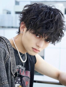 ブリーチ 名駅店(BLEACHi) 【BLEACHi】アメカジ男子!波打ちツイスパミニウルフ