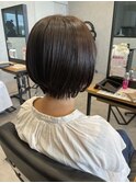 ショートボブ