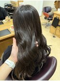 柔らかオリーブベージュ