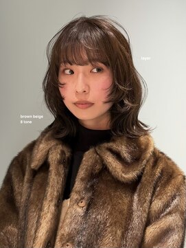 ローエ バイ デコ(Rohe by DECO) -Saki- 赤み消しカラー/レイヤーカット/オリーブブラウン