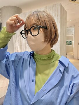 大人可愛いショート/丸みショートボブ/小顔カット/30代40代50代