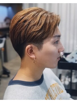 リア(Li'a) ブリーチなし/透明感カラー/毛流れ