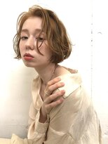 トイロ 横浜(Toiro)&nbsp;ゆるふわパーマボブスタイル韓国式パーマミルクティーベージュ