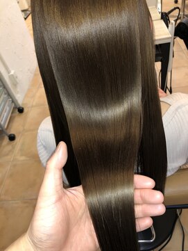 アコンプリッシュ 代官山 恵比寿(accomplish) クリスタルミネコラ