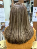 ヤソ(yaso)&nbsp;メンテナンスハイライトカラー