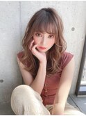 小顔セミウェットウェーブピンクベージュハイライトカラー