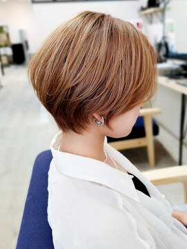 メッケ(MeKKe) MeKKe☆ショートボブ【緑地公園/江坂/千里山/桃山台/千里中央】