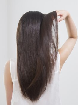 【自慢できるヘアスタイルを提供する本格派サロン】一人ひとりに合った髪質改善徹底サロンが“ここ”に◎