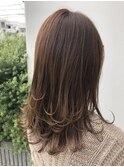 ナチュラルブラウン