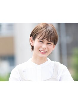 【八幡浜/店舗前P有】オリジナル技術3Dスイングカットで小顔魅せが叶う。伸びても綺麗なフォルムが持続◎