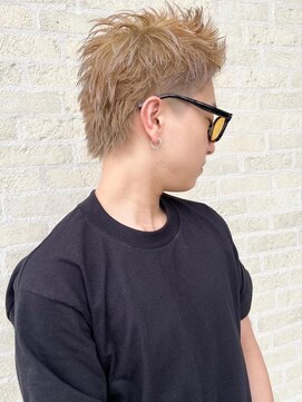 トップヘアーラウンジ 知立(TOP HAIR Lounge) トレンドスパイキーショート/ハイトーンカラー