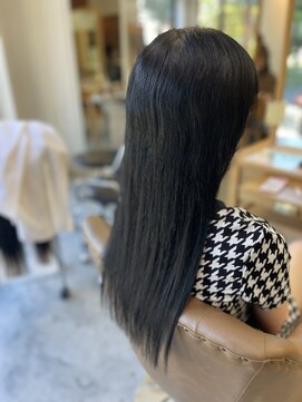 フツーロ 栄(FUTURO) プルエクステ　エクステ　黒髪