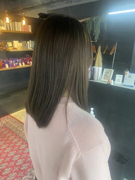 リンダイーロ(Linda Hiro) 【札幌円山】イルミナカラー/オリーブベージュ/透明感カラー